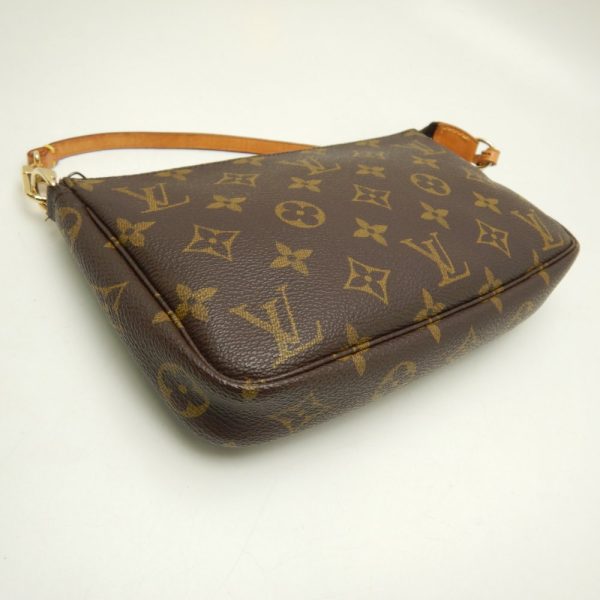 5 Louis Vuitton Monogram Pochette Accessoire Brown