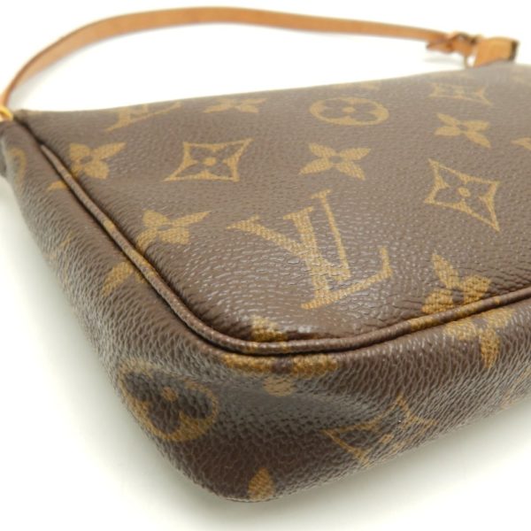 5 Louis Vuitton Monogram Pochette Accessoire Brown