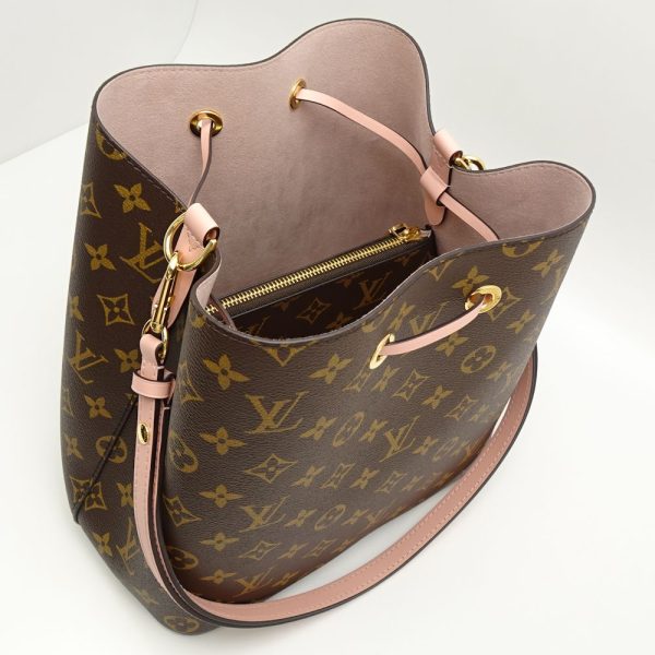 5 Louis Vuitton NeoNoe Monogram Poodle Shoulder Bag Pink