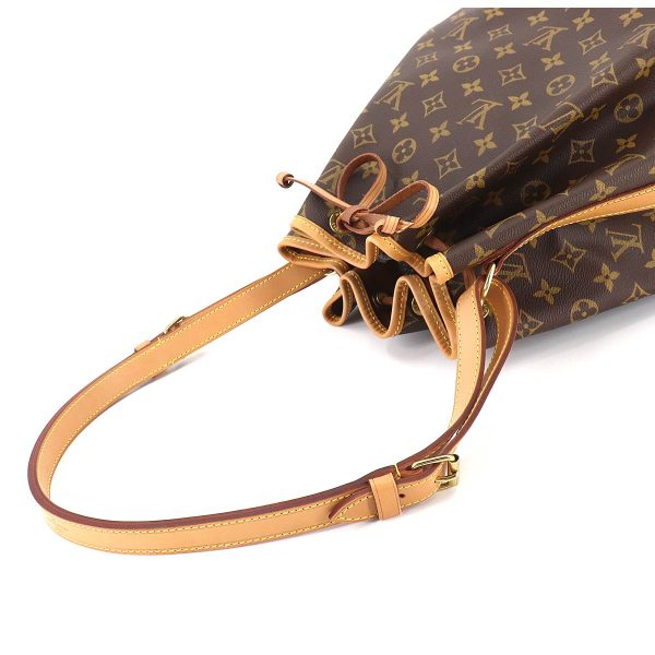 5 Louis Vuitton Monogram Noe Shoulder Bag Brown Gold Hardware