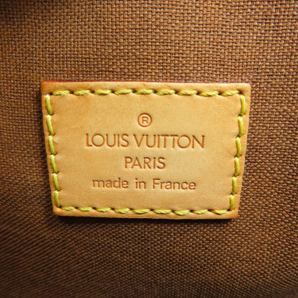 55714287 6 Louis Vuitton Pochette Bosphor Monogram Shoulder Bag Canvas