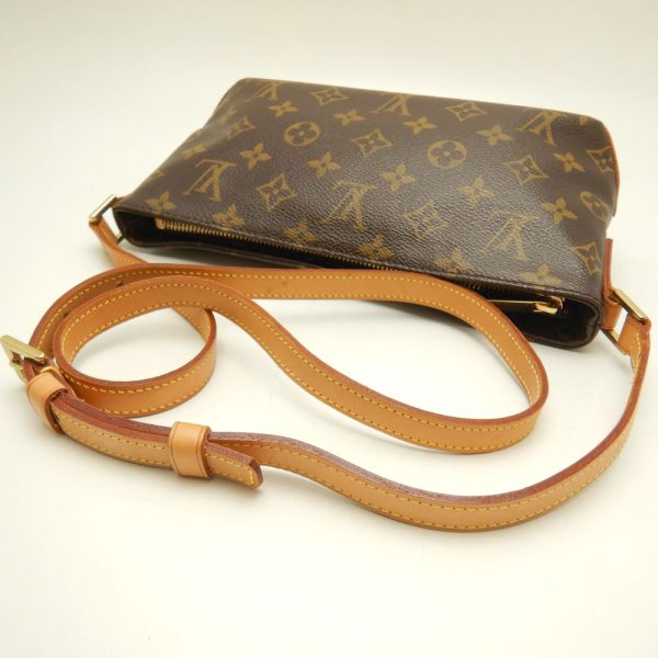 6 Louis Vuitton Monogram Trotter Shoulder Bag Brown