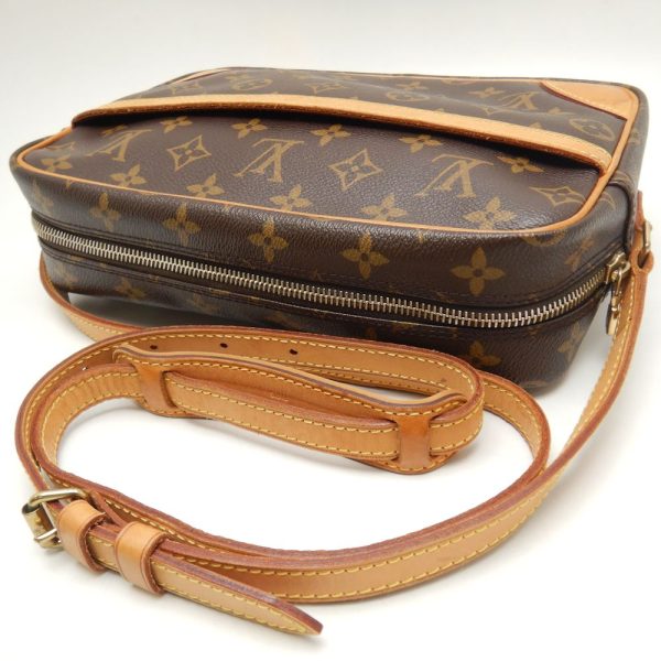 6 Louis Vuitton Monogram Crossbody Shoulder Bag Brown