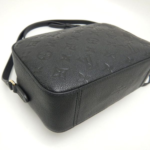 6 Louis Vuitton Santonge Shoulder Bag Emplant Noir