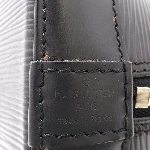 6 Louis Vuitton Epi Handbag Noir