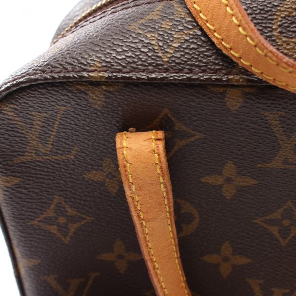 6 Louis Vuitton Spontini Monogram Handbag Brown