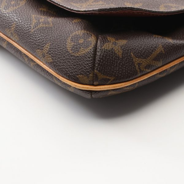 6 Louis Vuitton Musette Salsa Short Monogram Shoulder Bag Brown