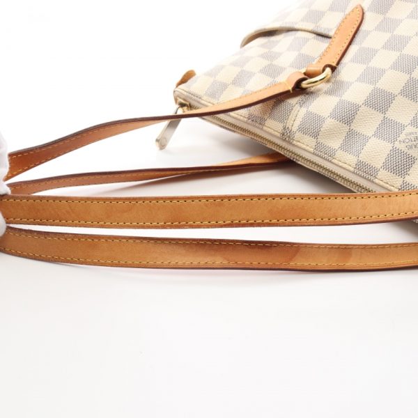 6 Louis Vuitton Totally MM Damier Azur Shoulder Bag White