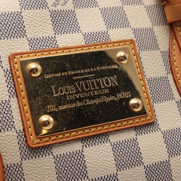 6 Louis Vuitton Hampstead MM Damier Azur Shoulder Bag White