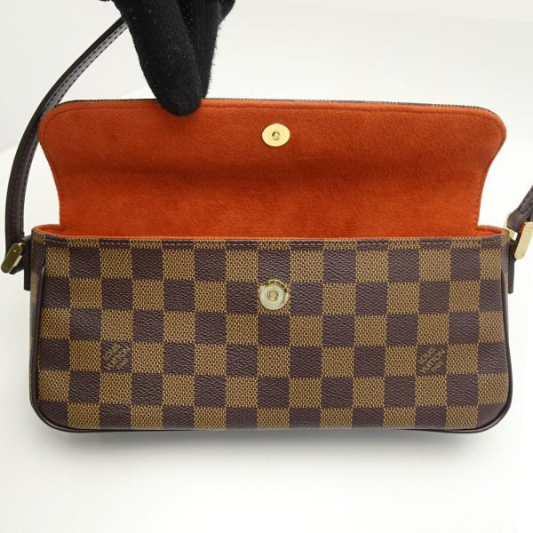 6 Louis Vuitton Damier Recoleta Ebene Handbag