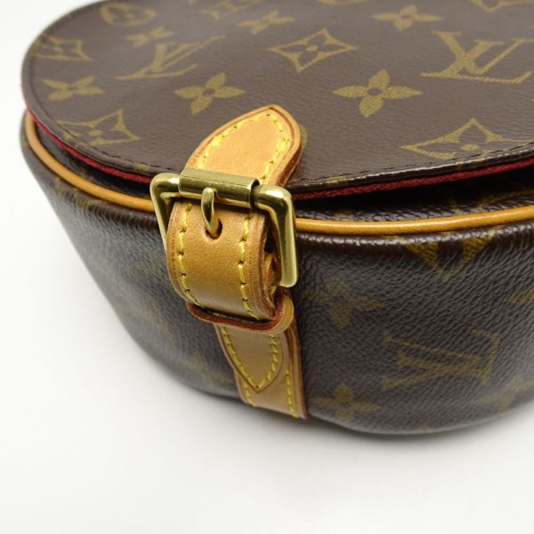 6 Louis Vuitton Monogram Tan Blanc Brown