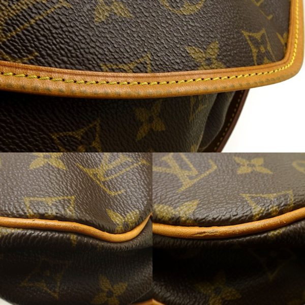 6 Louis Vuitton Monogram Saumur 30 Brown