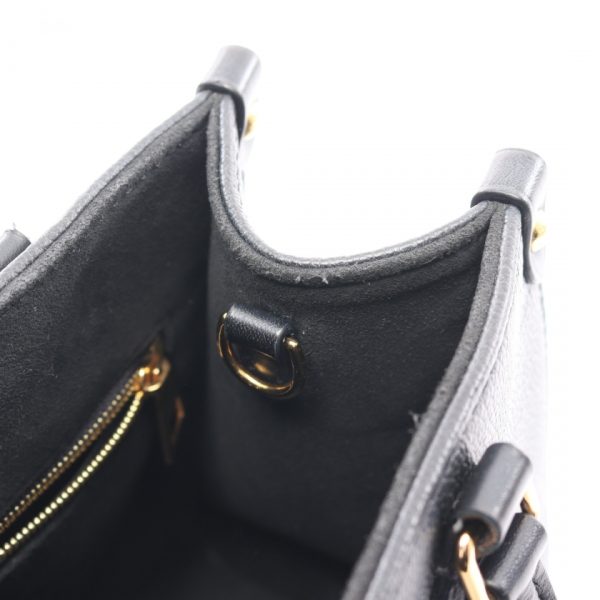 7 Louis Vuitton Onthego PM Monogram Emplant Noir Handbag Black