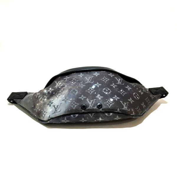 7 Louis Vuitton Monogram Galaxy Discovery Body Bag Silver Black