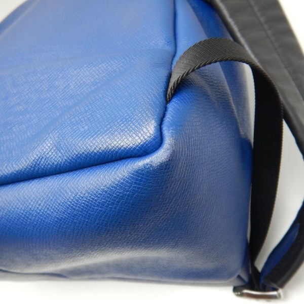 7 Louis Vuitton Discovery Backpack Cobalt Taiga Monogram Blue