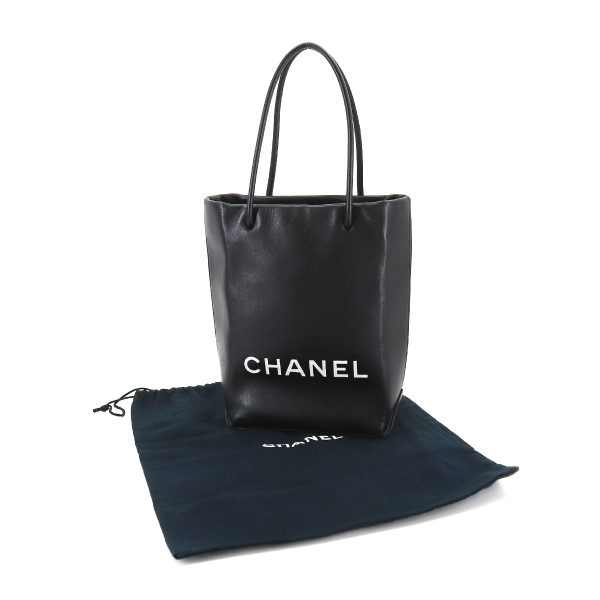 8 Chanel Essential Tote Bag Leather Black Silver Metal Fittings