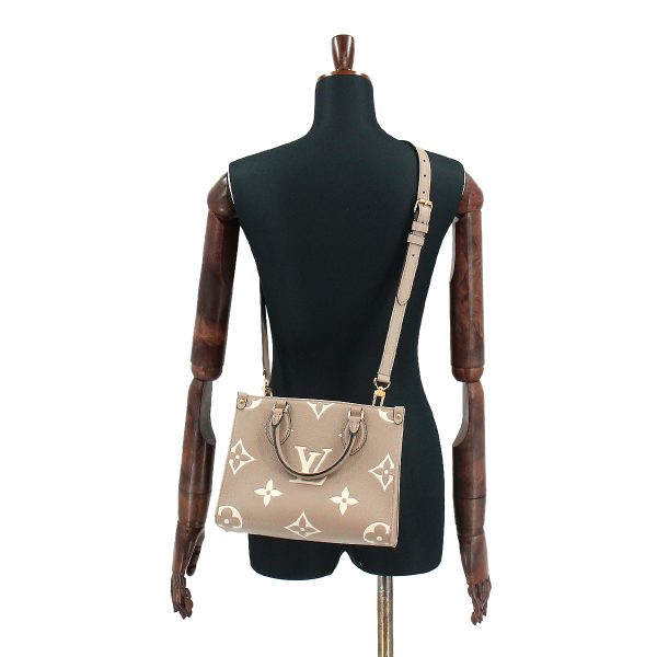 8 Louis Vuitton Bicolor Monogram Emplant Onthego PM 2 Way Tote Shoulder Bag Tourtrail Claim