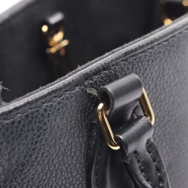 8 Louis Vuitton Onthego PM Monogram Emplant Noir Handbag Black