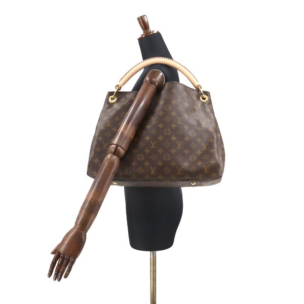 8 Louis Vuitton Monogram Artsy MM Shoulder Bag Brown Gold Hardware