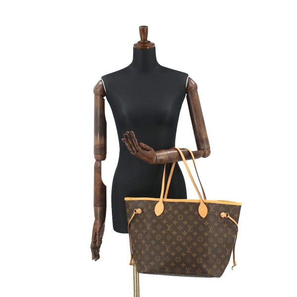 9 Louis Vuitton Monogram Neverfull MM Tote Bag Brown Beige