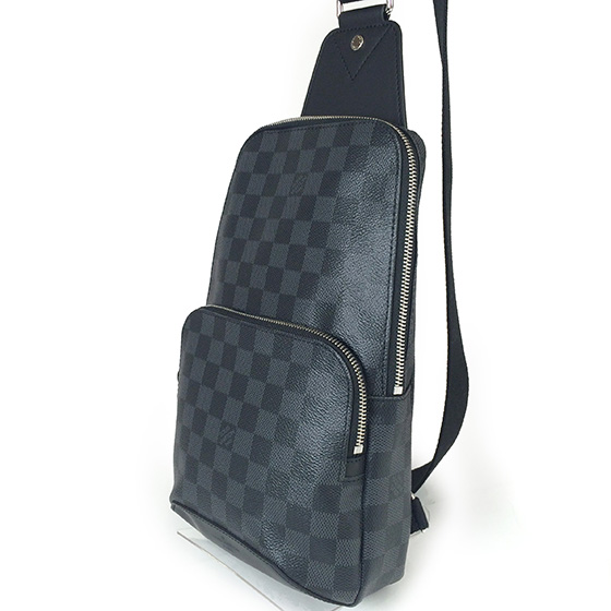 Louis Vuitton Damier Graphite Avenue Sling Bum Bag - Image 2