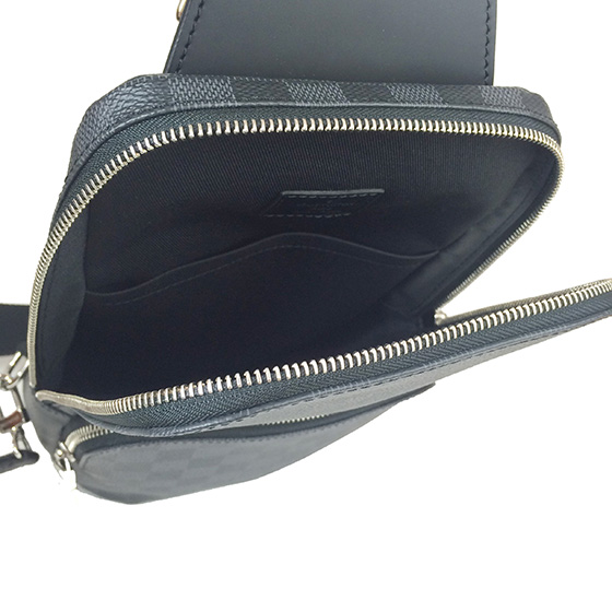 Louis Vuitton Damier Graphite Avenue Sling Bum Bag - Image 6