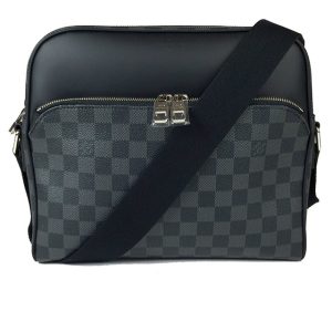 bst 11924 8 Louis Vuitton Troca MM Damier Lamb Leather Shoulder Bag Black