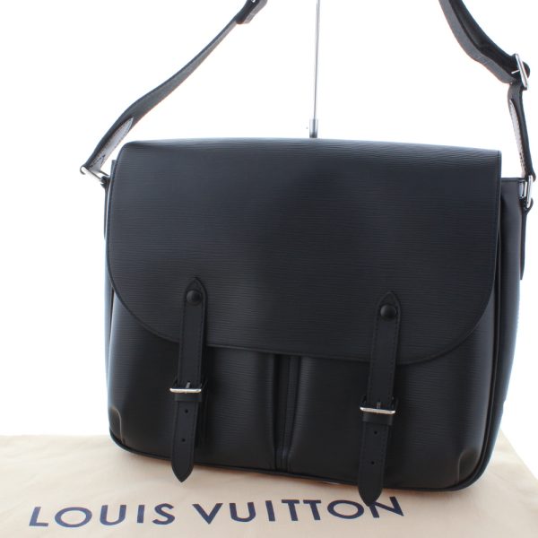 0321 10 Louis Vuitton Christopher Messenger Noir Epi Shoulder Bag