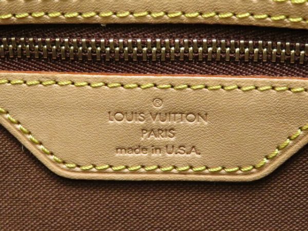 imgrc0101108029 Louis Vuitton Batignolles Vertical Monogram Handbag