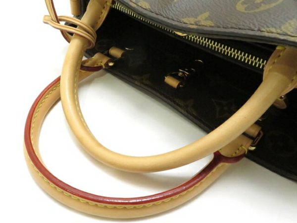 imgrc0101108690 Louis Vuitton Montaigne BB Monogram Handbag