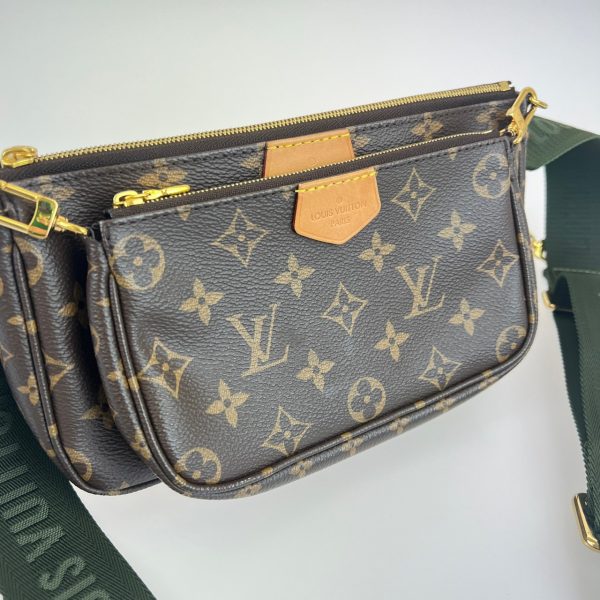 imgrc0101176277 Louis Vuitton Multi Pochette Accessoires Shoulder Bag