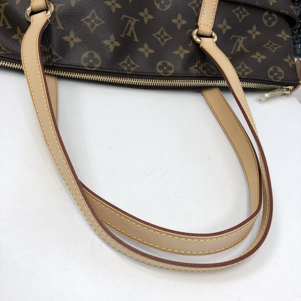 tnk 17183 8 Louis Vuitton Totally MM Monogram Brown Shoulder Tote Bag