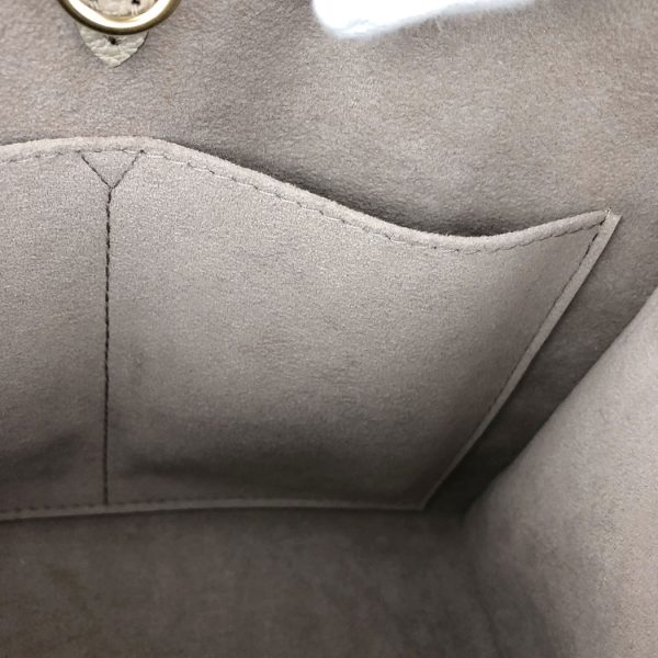 tnk 17831 7 Louis Vuitton Onthego PM Monogram Implant Bicolor Tourtrail Creme Beige