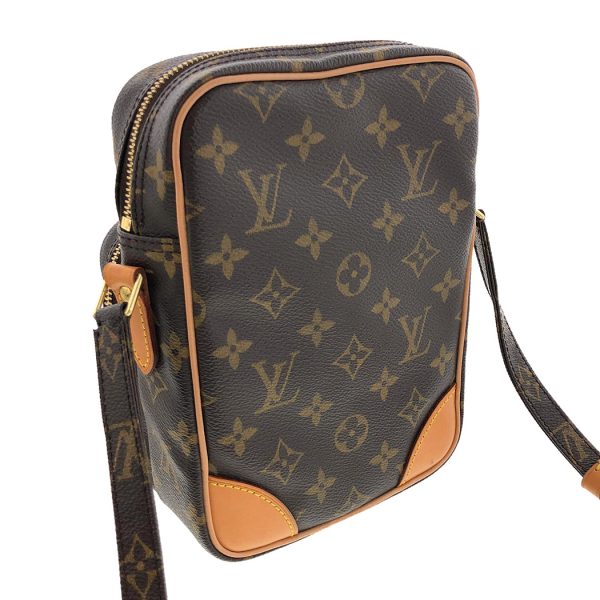 tnk 17837 3 Louis Vuitton Monogram Mini Pochette Crossbody Brown Shoulder Bag