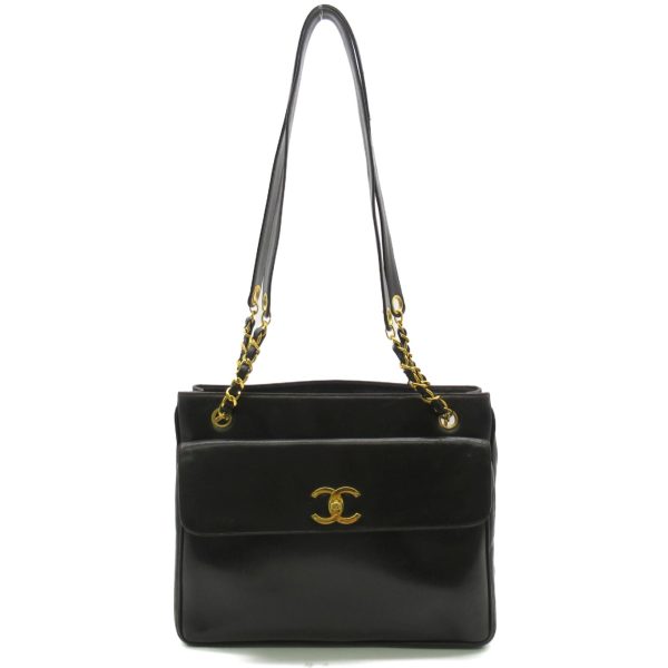 1 Chanel Shoulder Bag Lambskin Black