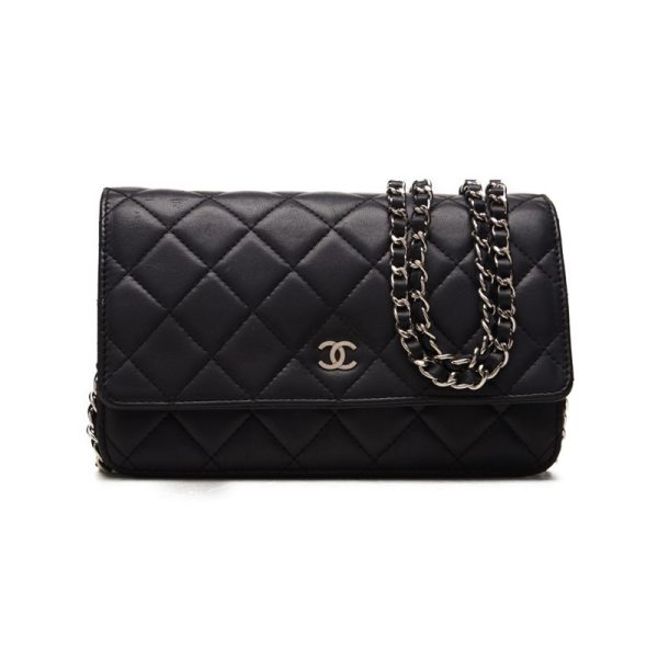 1 Chanel Mini Matelasse Chain Wallet Lambskin Black