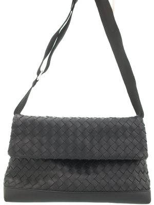 1 Bottega Veneta Intrecciato Shoulder Bag Black