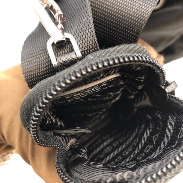 12 Prada Renulon Shoulder Bag Black