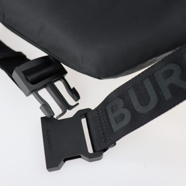 6 Burberry MD Sonny Body Bag Nylon Black Silver