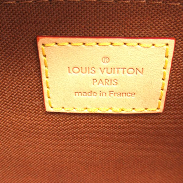 6 Louis Vuitton Multi Pochette Accessoire Shoulder Bag Brown