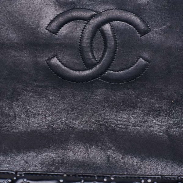 6 Chanel Camellia Punching Design Chain Enamel Black