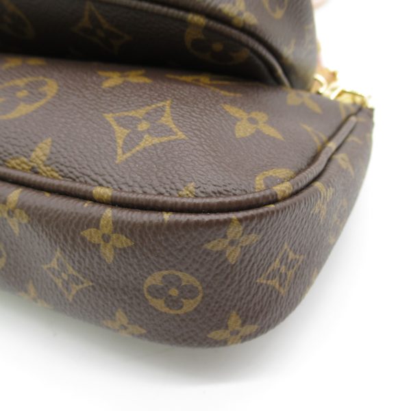 8 Louis Vuitton Multi Pochette Accessoire Shoulder Bag Brown