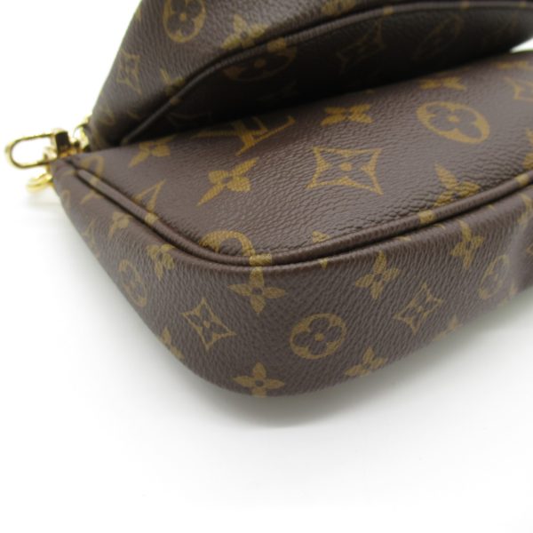 9 Louis Vuitton Multi Pochette Accessoire Shoulder Bag Brown