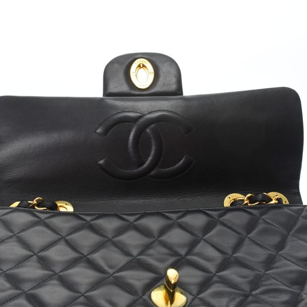 10 Chanel Matelasse Deca Matelasse Chain Shoulder 34cm Black Gold Hardware Lambskin Shoulder Bag