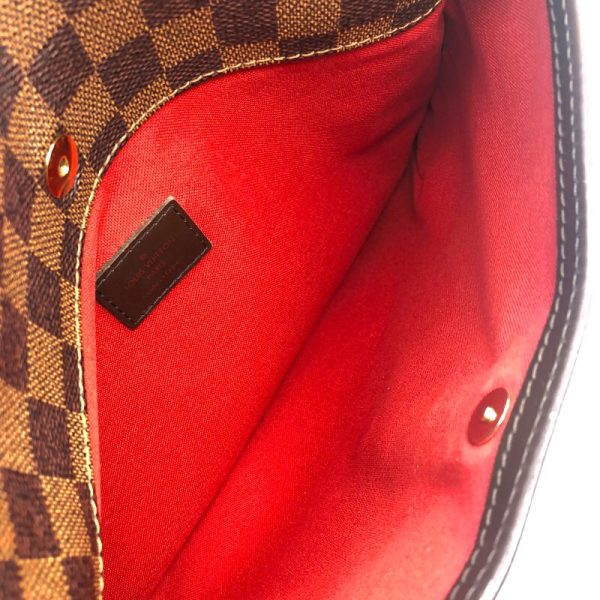 10 Louis Vuitton Bloomsbury PM Damier