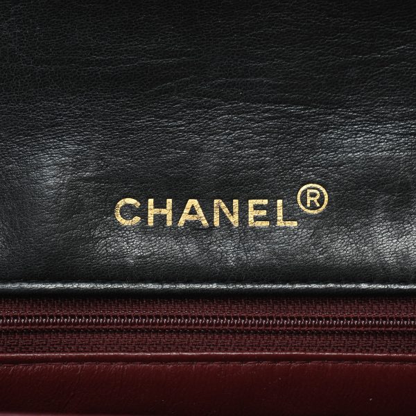 12 Chanel Matelasse Full Flap Push Lock Chain Shoulder Black Gold Hardware Lambskin Shoulder Bag