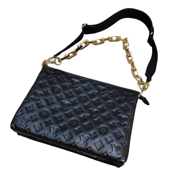 2 Louis Vuitton Coussin MM Black