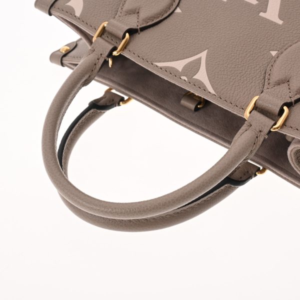 3 Monogram Empreinte On the Go PM Bicolor Tourtrail Crème Leather Handbag