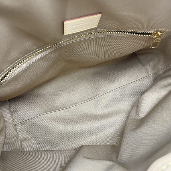 4 Louis Vuitton Monogram Graceful PM Handbag