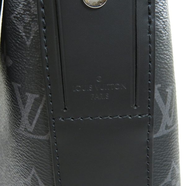 5 Louis Vuitton Odyssey Messenger MM Monogram Eclipse Shoulder Bag